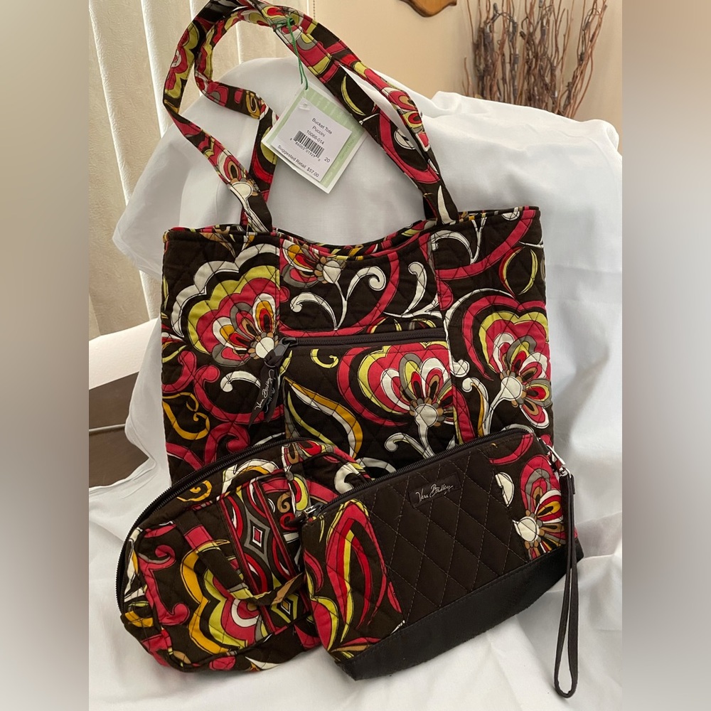 Vera Bradley Tote Wristlet and Cosmetic Bag in Puccini